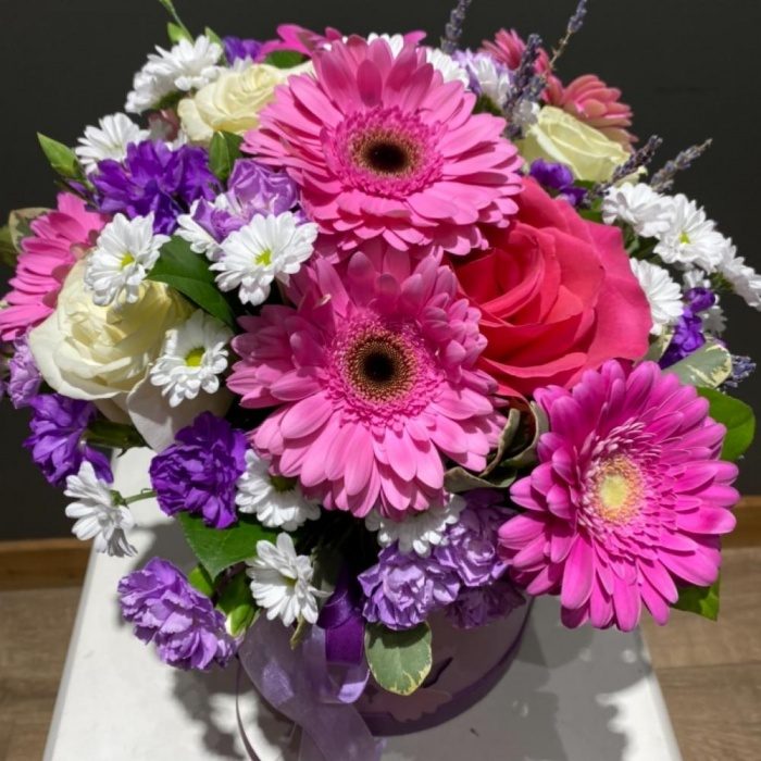 Гербера, хризантема и роза коробке, фото 3